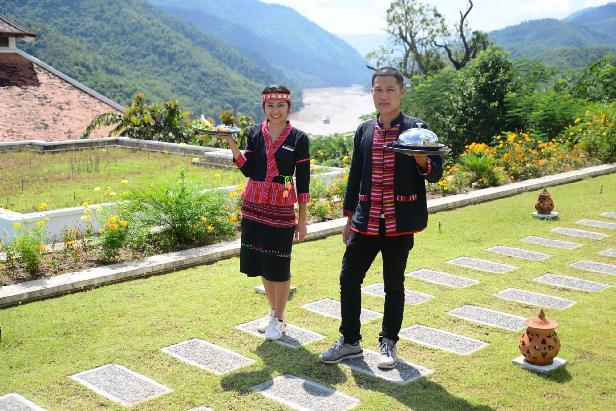 Le Grand Pakbeng Hotel Buitenkant foto