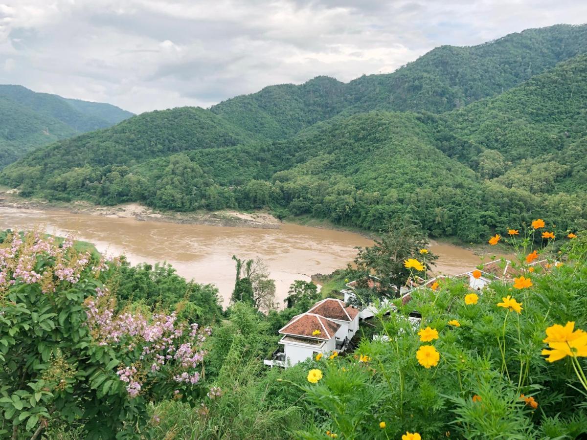 Le Grand Pakbeng Hotel Buitenkant foto