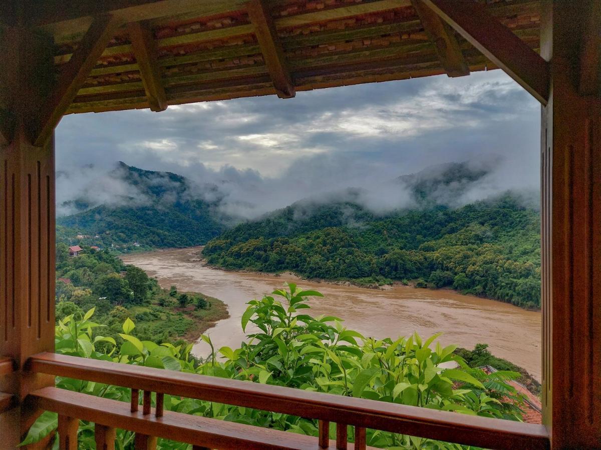 Le Grand Pakbeng Hotel Buitenkant foto