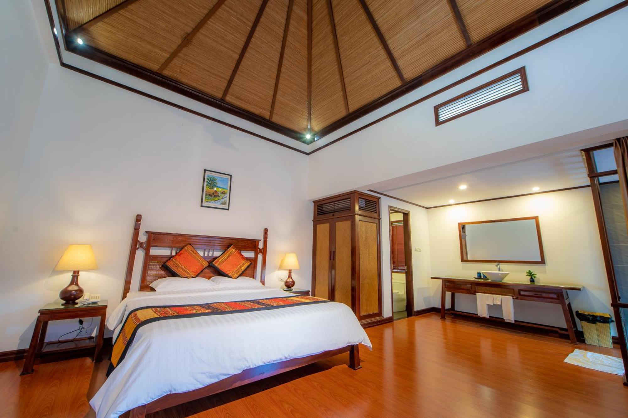 Le Grand Pakbeng Hotel Buitenkant foto